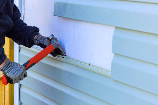 Reliable Siding Inspection contractor in Carthage, IL by Creative Siding